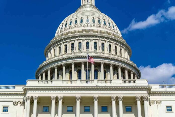 1926570737 featured image US Capitol building with American flag flying
