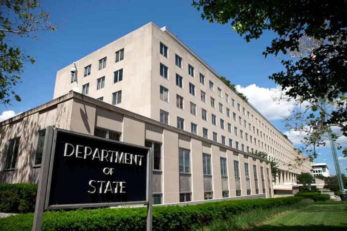 shutterstock_196805378 Department of State building exterior on a sunny day